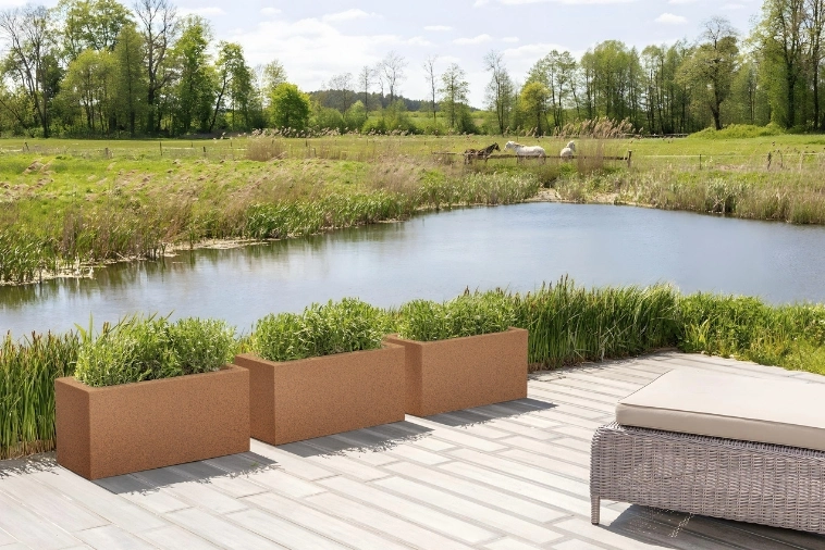 Pojemne donice ogrodowe Lungo efekt stali Monumo